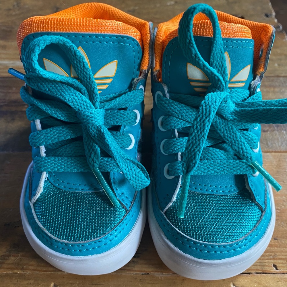 ADIDAS HARDCOURT HI BIG TREF